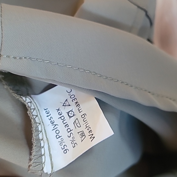 CiciBird Sage Green Blouse, Size L - Picture 5 of 6